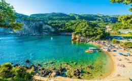 Esplorare Corfu: una guida per scoprire l’isola ‘