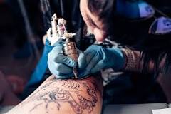 Tatuaggi locali: trovare il posto giusto per la tua prossima opera d’arte. “