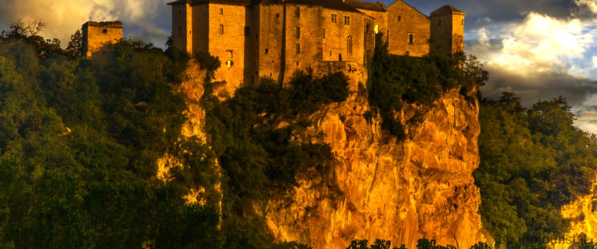 In che regione si trova il Castello di Gropparello?