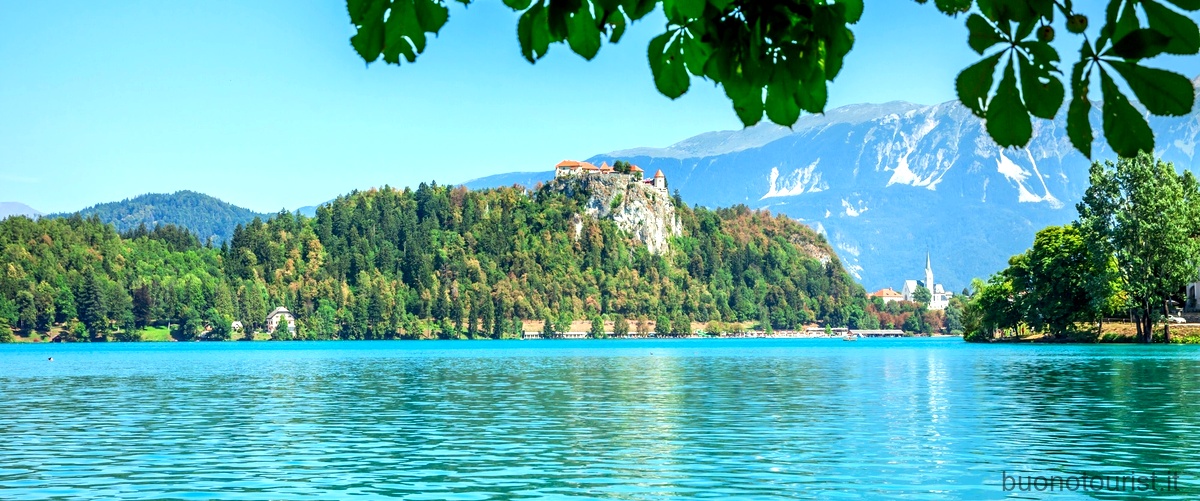 Quali sono le attrazioni da visitare sulla costa lombarda del Lago di Garda?